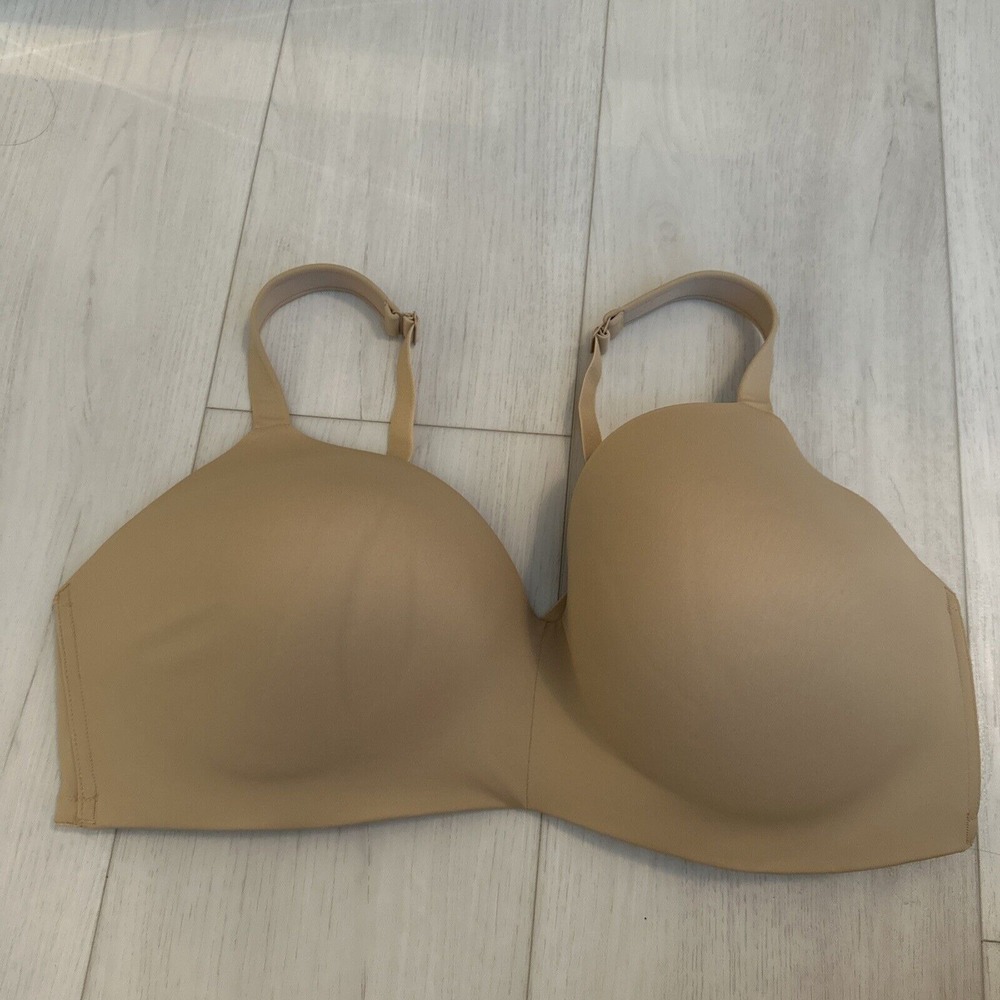 Cacique Lightly Lined T-shirt No Wire Bra‎ 46DDD Nude